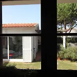 Santa Cruz House Areias