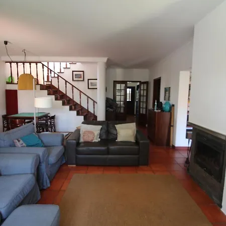 Santa Cruz House